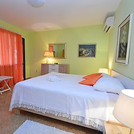 Bijoux, Private Pool, 500m To The Sea And Two For Two Families Ferienhaus *