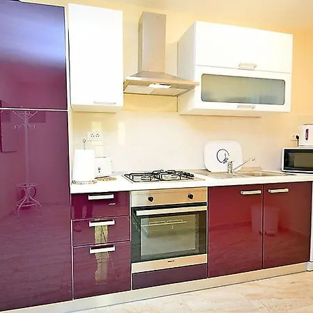 Bijoux, Private Pool, 500m To The Sea And Two For Two Families Vodnjan