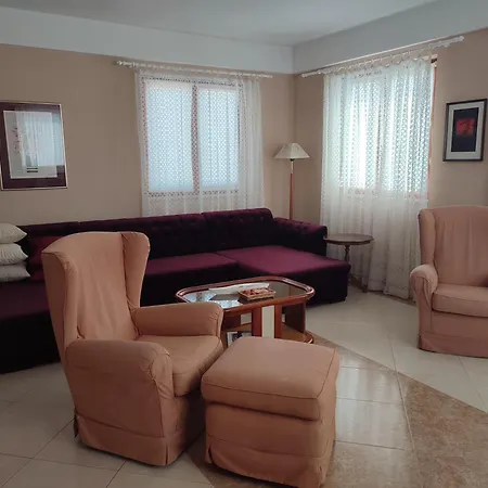 Bijoux, Private Pool, 500m To The Sea And Two For Two Families * Vodnjan